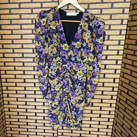 ASTR The Label Purple Floral Dress Size small - Picture 1 of 7